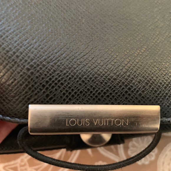 ****SOLD****Louis Vuitton Black Leather Messenger - Picture 5 of 9